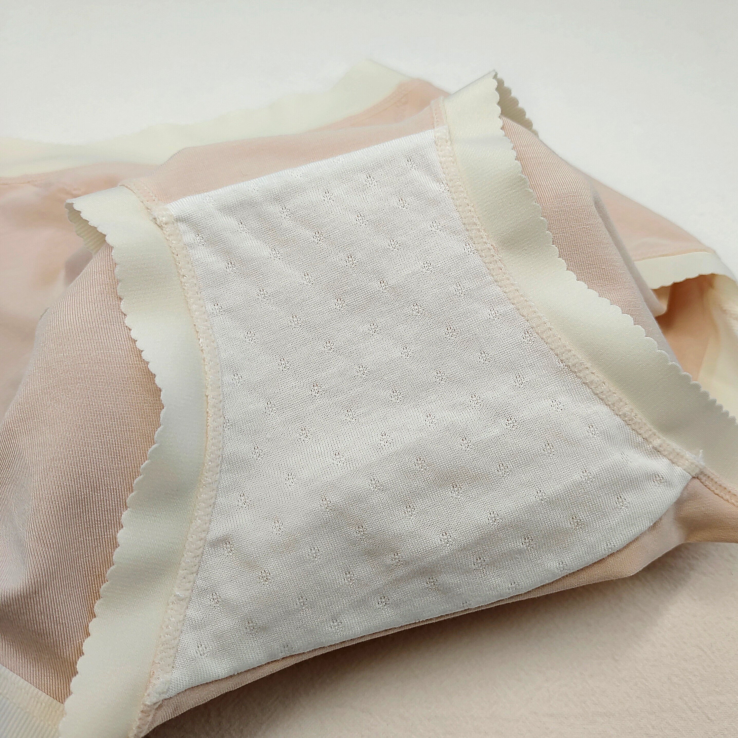 Women's Flower Embroidery Briefs with Bow Soft Cotton Underwear